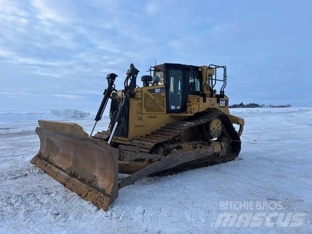 CAT D6T LGP بلدوزرات مجنزرة