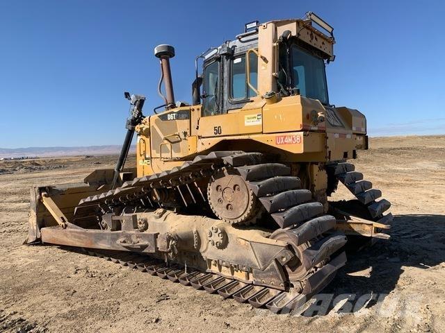 CAT D6T LGP بلدوزرات مجنزرة