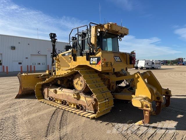 CAT D6T LGP بلدوزرات مجنزرة