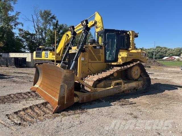 CAT D6T XW بلدوزرات مجنزرة