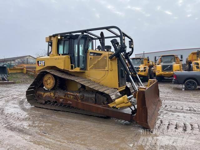 CAT D6TLGP بلدوزرات مجنزرة