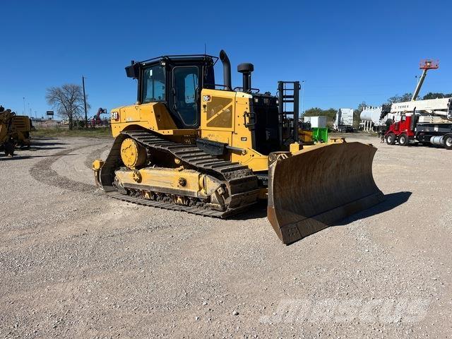 CAT D6XE LGP بلدوزرات مجنزرة