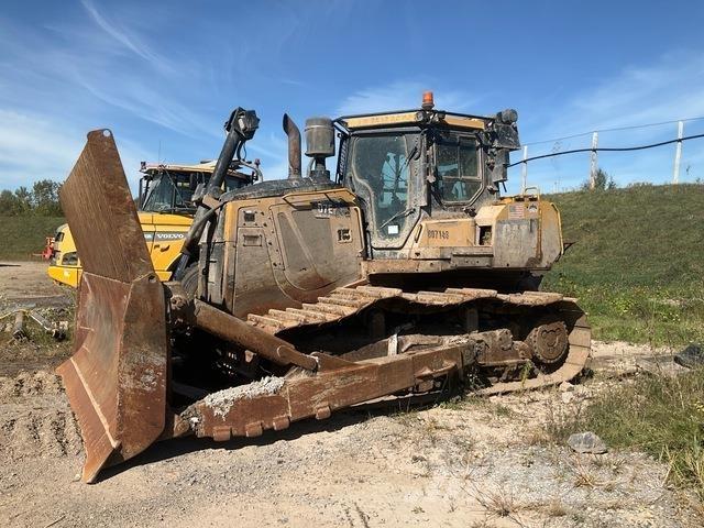 CAT D7E بلدوزرات مجنزرة