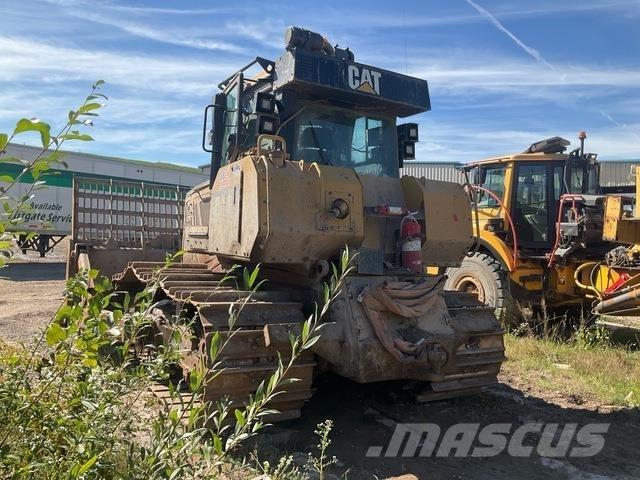 CAT D7E بلدوزرات مجنزرة