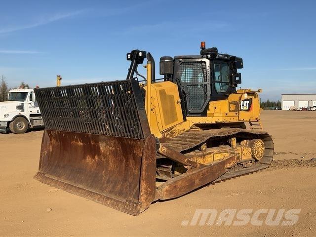 CAT D7E LGP بلدوزرات مجنزرة