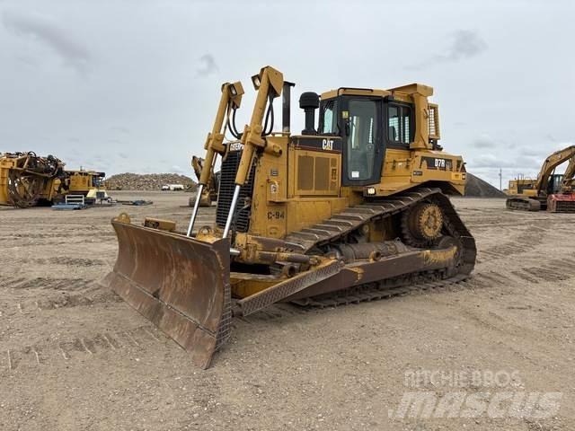 CAT D7R XR بلدوزرات مجنزرة