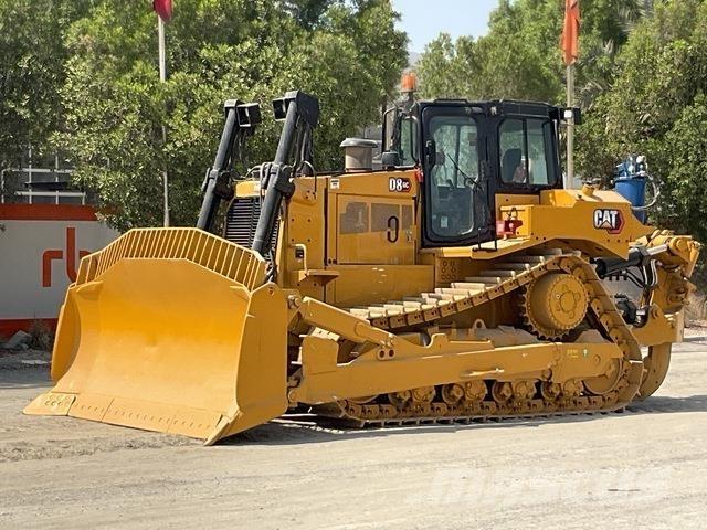 CAT D8GC بلدوزرات مجنزرة
