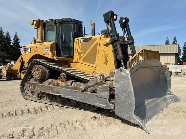 CAT D8T بلدوزرات مجنزرة