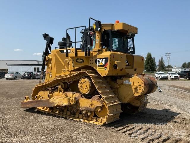 CAT D8T بلدوزرات مجنزرة
