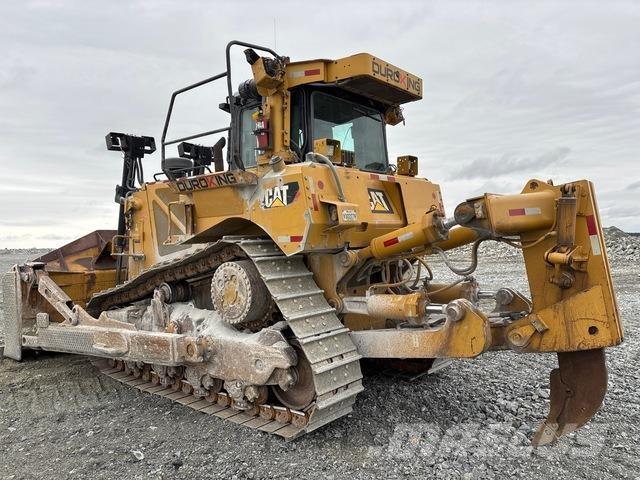 CAT D8T بلدوزرات مجنزرة