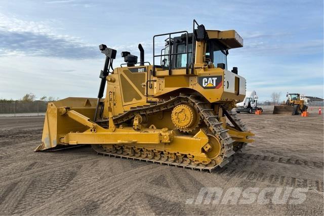 CAT D8T بلدوزرات مجنزرة
