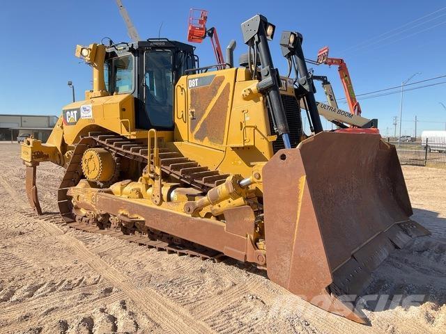 CAT D8T بلدوزرات مجنزرة