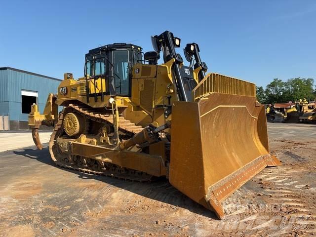 CAT D9 بلدوزرات مجنزرة