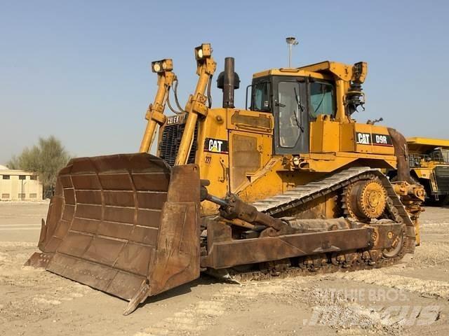 CAT D9R بلدوزرات مجنزرة