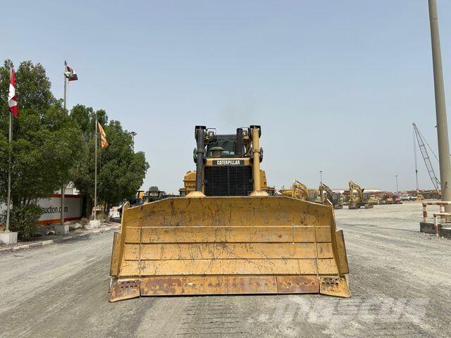 CAT D9R بلدوزرات مجنزرة