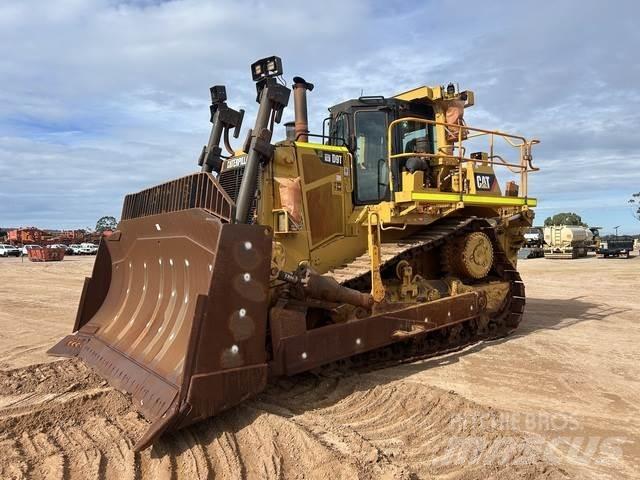 CAT D9T بلدوزرات مجنزرة