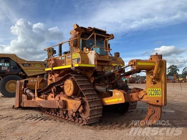 CAT D9T بلدوزرات مجنزرة