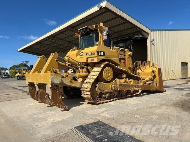 CAT D9T بلدوزرات مجنزرة