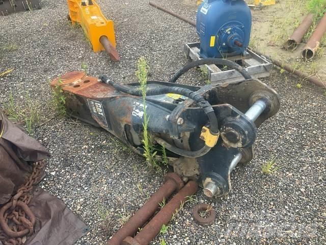 CAT H110ES مطارق / كسارات