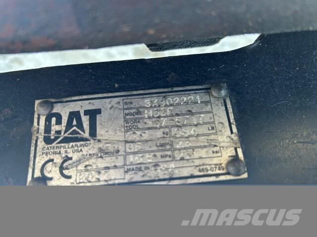 CAT H55E مطارق / كسارات