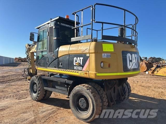 CAT M316D حفارات بعجل