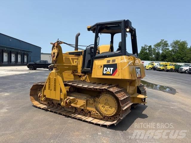 CAT PL61 رافعات مد أنابيب
