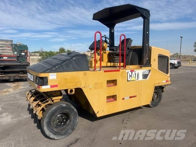 CAT PS150C مداحل ذات إطارات هوائية