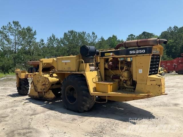 CAT SS-250 ضاغطات التربة