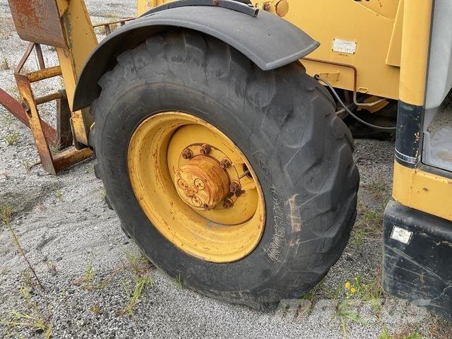 CAT TH63 مناولات متداخلة