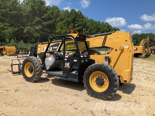 CAT TL642D مناولات متداخلة