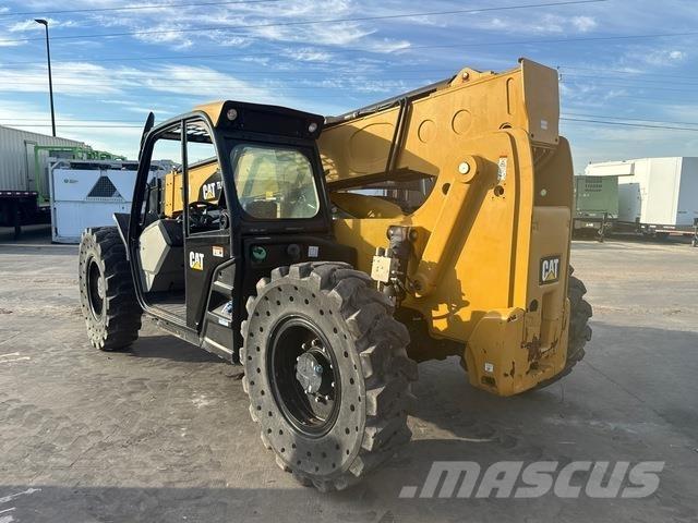 CAT TL642D مناولات متداخلة