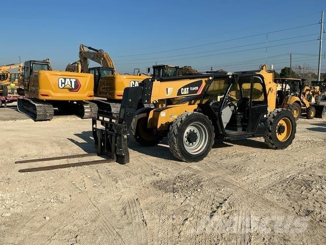 CAT TL642D مناولات متداخلة