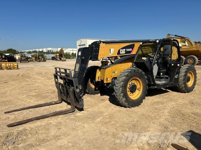 CAT TL642D مناولات متداخلة