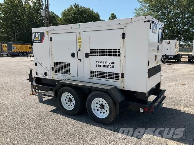 CAT XQ125 مولدات ديزل
