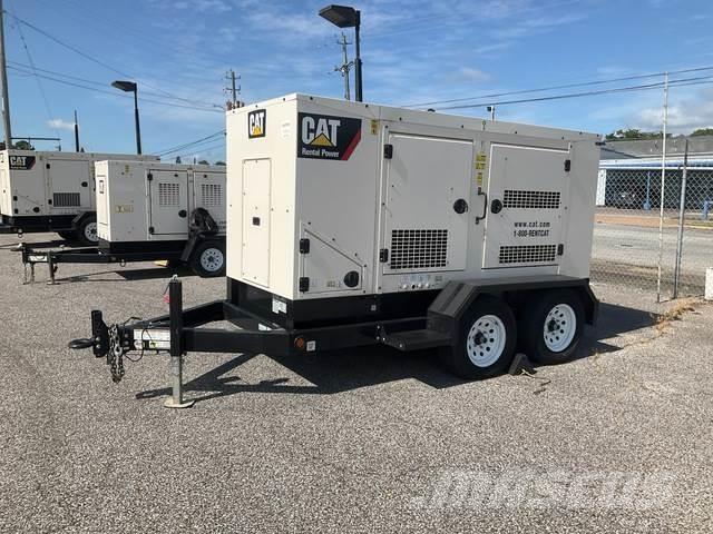 CAT XQ125 مولدات ديزل