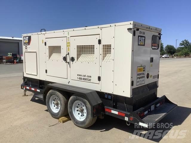CAT XQ230 مولدات ديزل