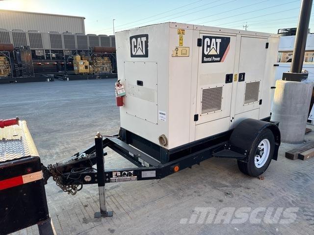 CAT XQ30N مولدات ديزل