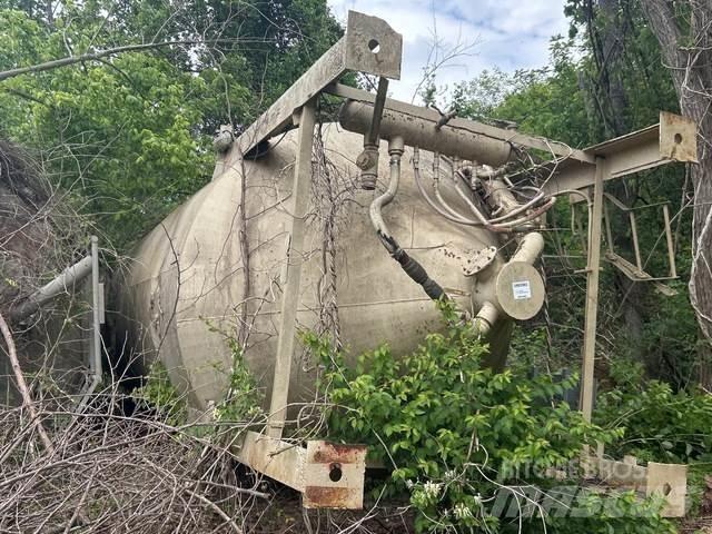  Cement Silo خلاطات خرسانة