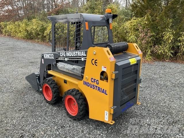 CFG KRW232 لوادر انزلاقية التوجيه