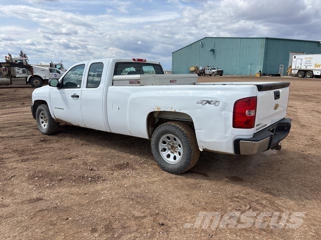 Chevrolet 1500 شاحنات خفيفة/مفصلية الجوانب