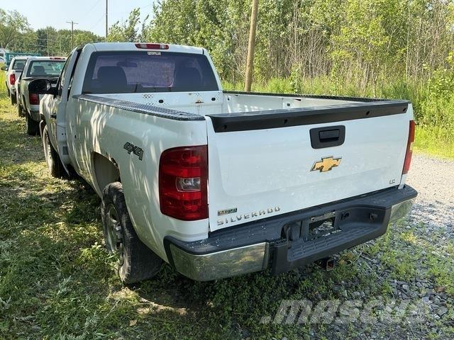 Chevrolet 1500 شاحنات خفيفة/مفصلية الجوانب