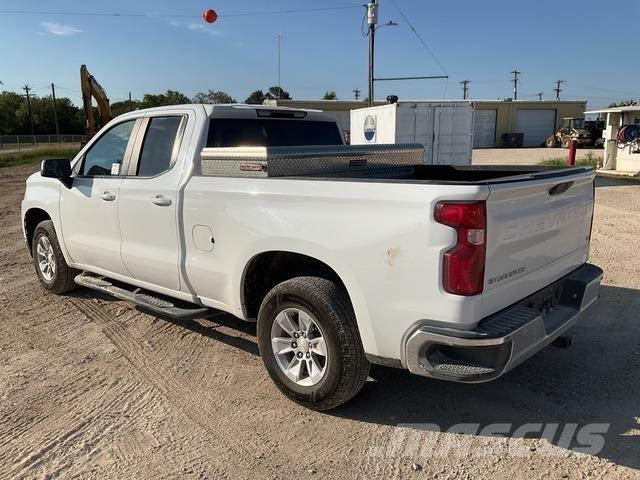 Chevrolet 1500 شاحنات خفيفة/مفصلية الجوانب