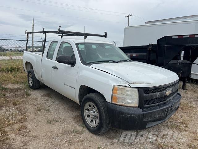 Chevrolet 1500 شاحنات خفيفة/مفصلية الجوانب