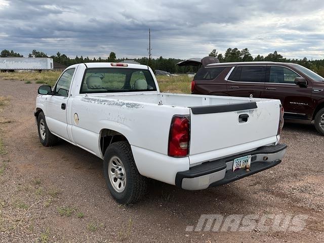 Chevrolet 1500 شاحنات خفيفة/مفصلية الجوانب
