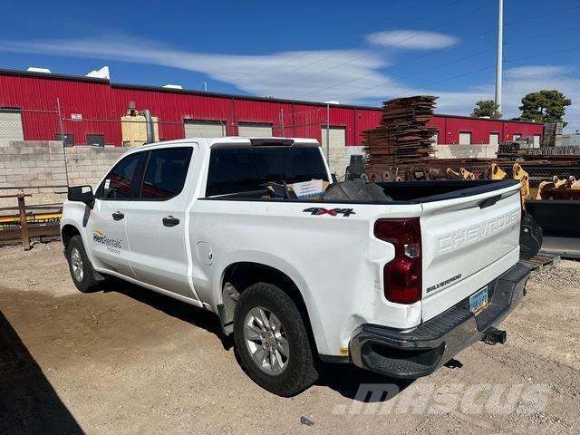 Chevrolet 1500 شاحنات خفيفة/مفصلية الجوانب
