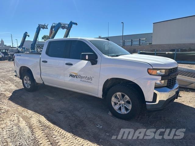 Chevrolet 1500 شاحنات خفيفة/مفصلية الجوانب