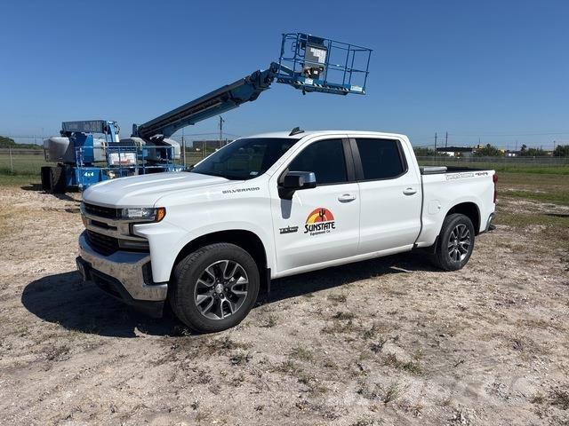 Chevrolet 1500 شاحنات خفيفة/مفصلية الجوانب