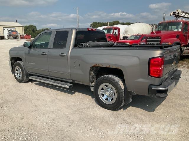 Chevrolet 1500 شاحنات خفيفة/مفصلية الجوانب