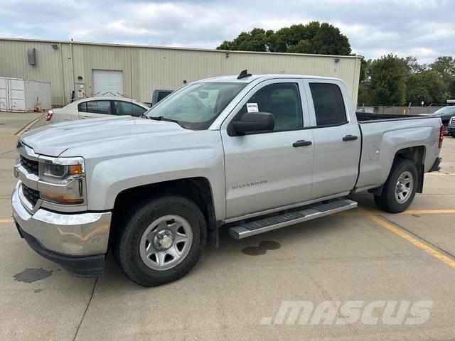 Chevrolet 1500 شاحنات خفيفة/مفصلية الجوانب