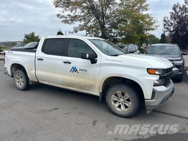 Chevrolet 1500 شاحنات خفيفة/مفصلية الجوانب